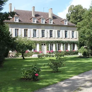 Chateau De Longeville Bed and breakfast